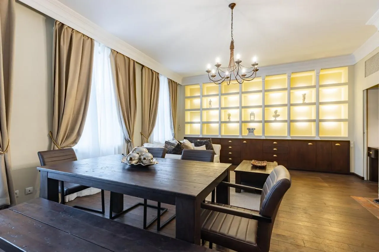 Luxury 2 Bedroom Apartment With King-Size Beds Wiedeń